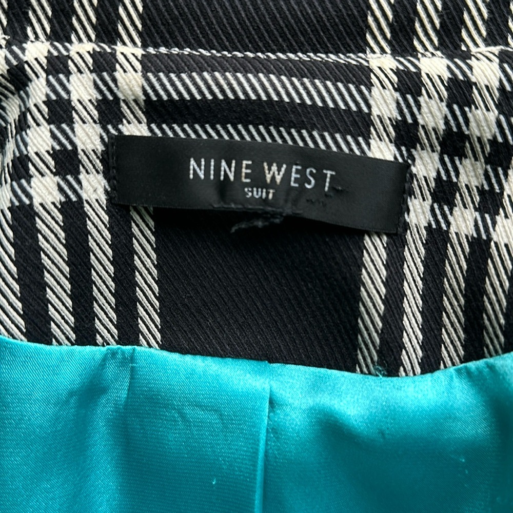 🪻🪻Vintage EUC Nine West Blazer/Suit Jacket🪻🪻 - Picture 10 of 11